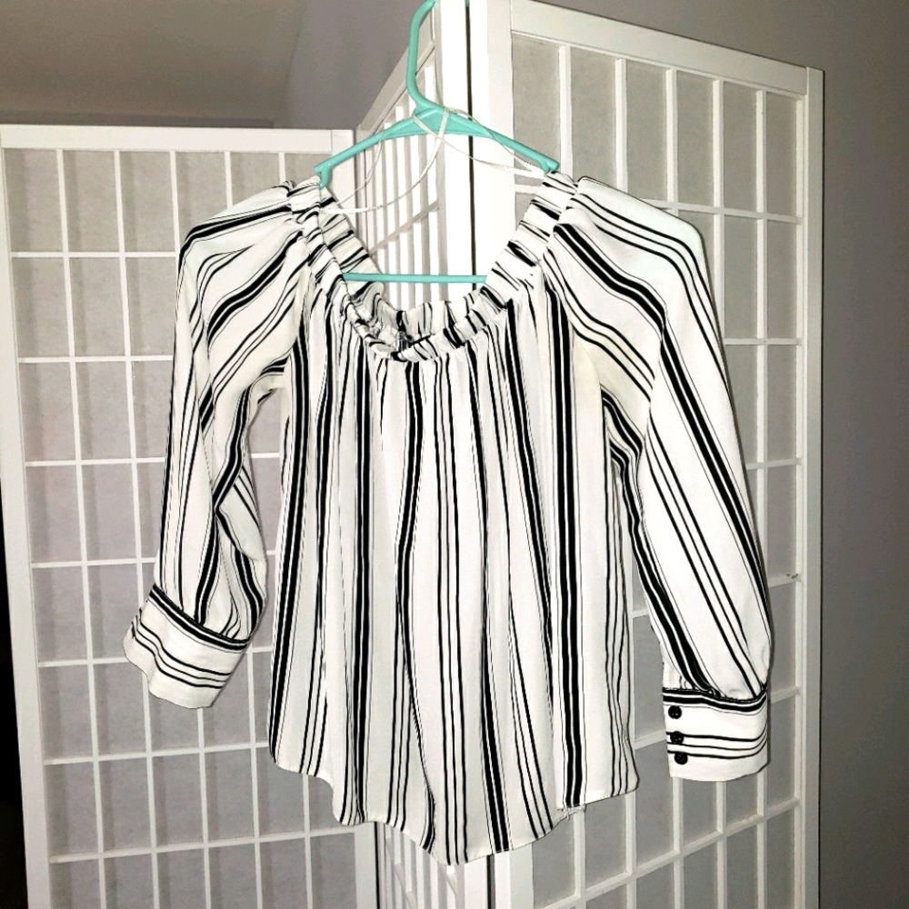 Off Shoulder Blouse - image 1